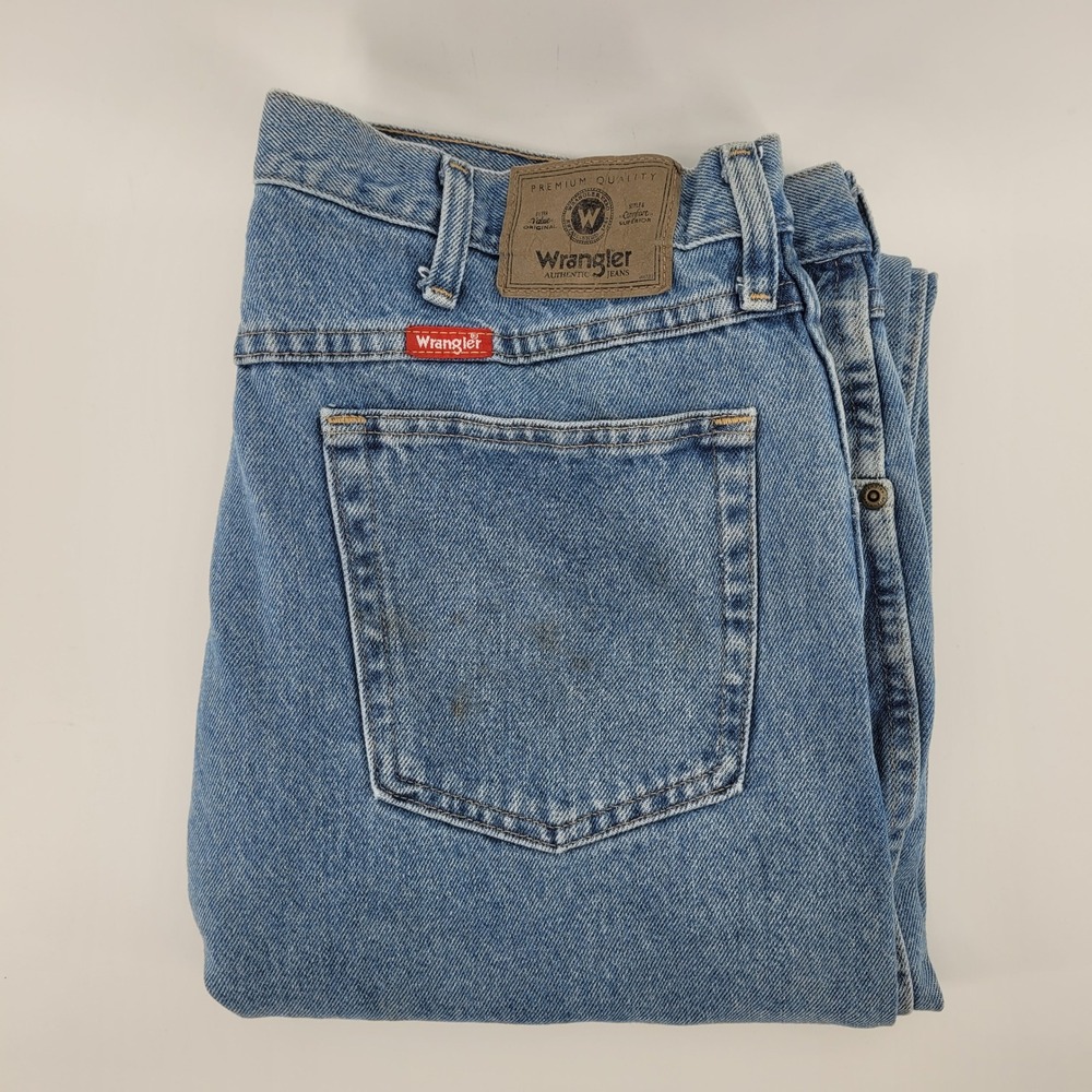 Wrangler Authentic Western Jeans Mens 38x34 Light Wash Straight‎ Leg Denim